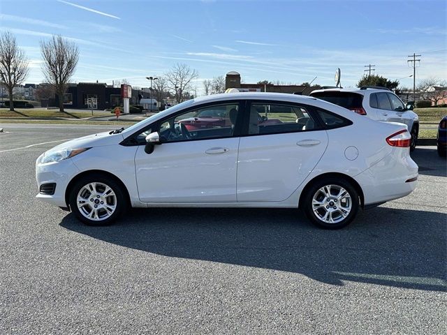 2015 Ford Fiesta SE