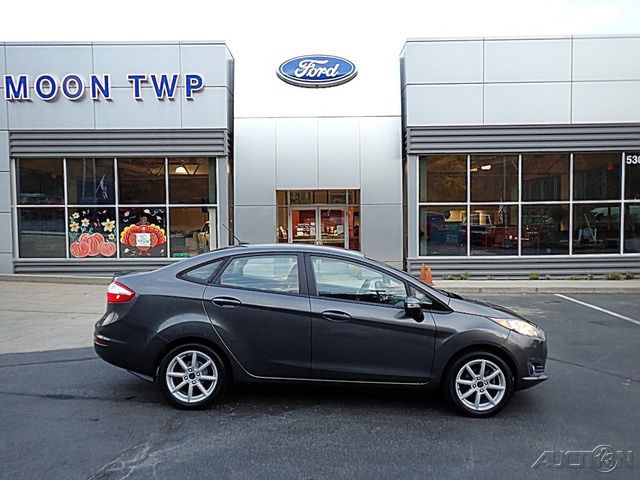 2015 Ford Fiesta SE