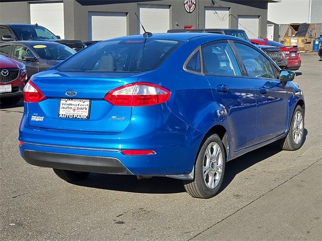 2015 Ford Fiesta SE