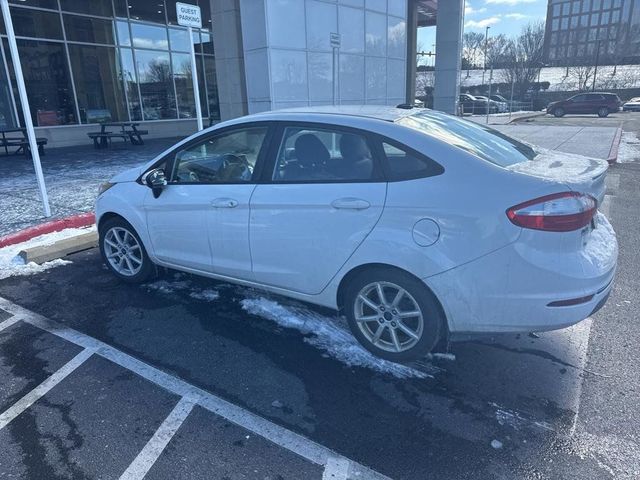 2015 Ford Fiesta SE