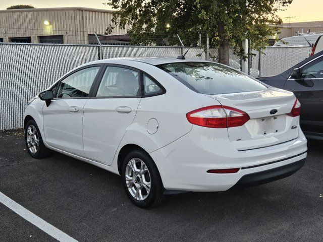 2015 Ford Fiesta SE