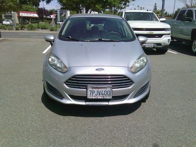 2015 Ford Fiesta SE