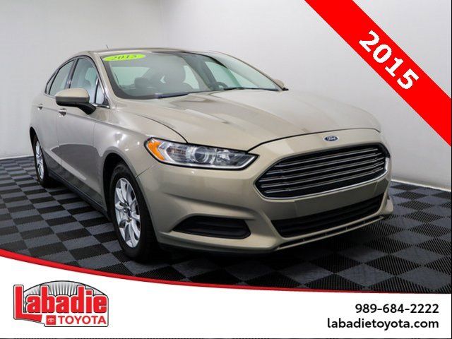 2015 Ford Fusion S