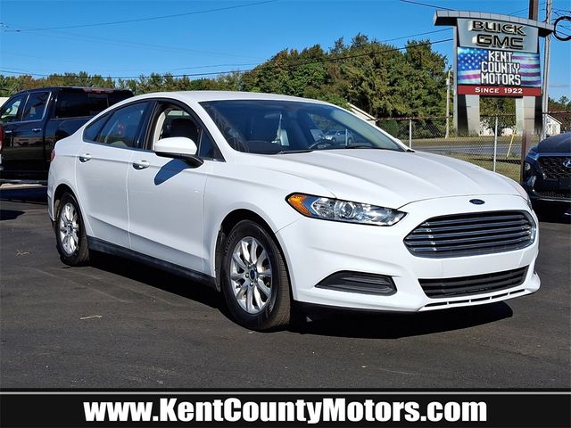 2015 Ford Fusion S