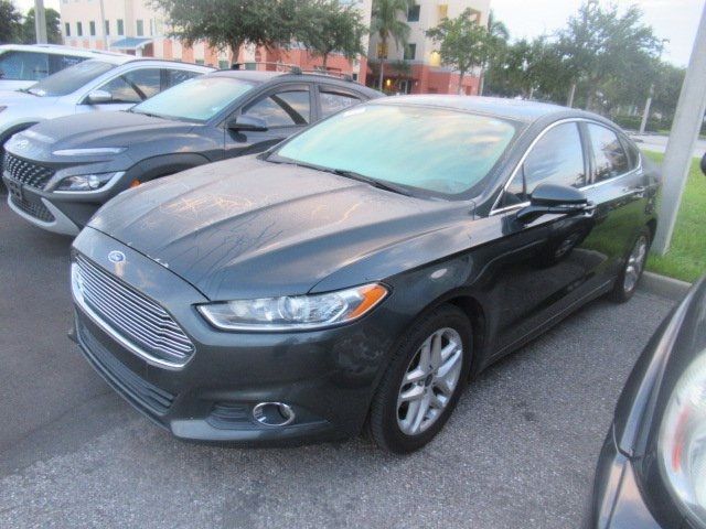 2015 Ford Fusion SE