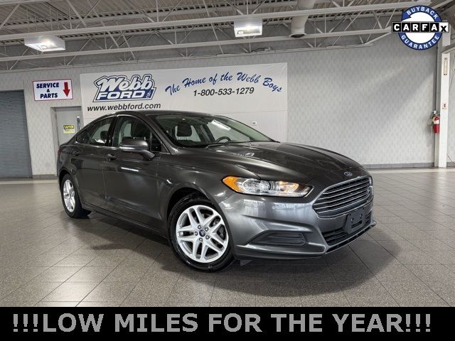 2015 Ford Fusion SE