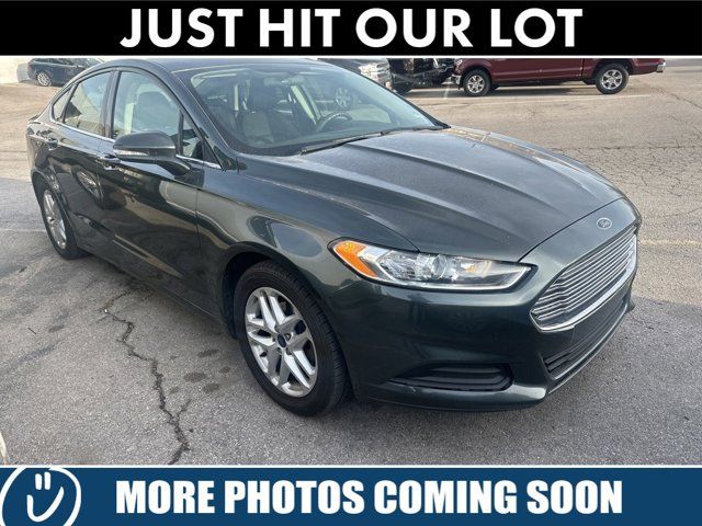 2015 Ford Fusion SE