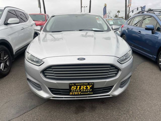 2015 Ford Fusion SE