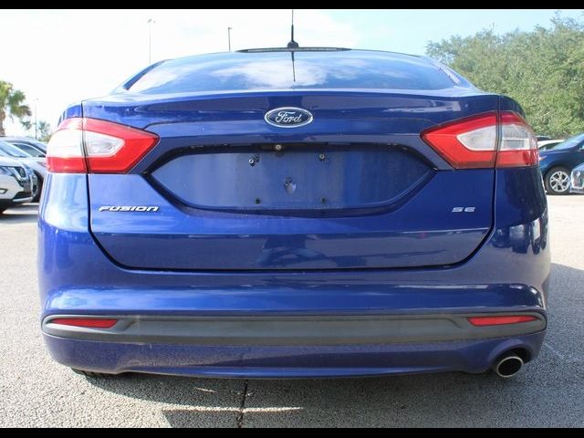 2015 Ford Fusion SE