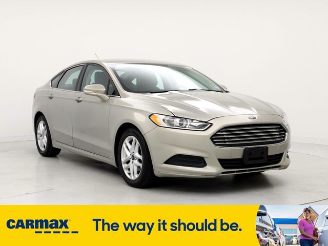 2015 Ford Fusion SE