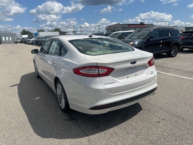 2015 Ford Fusion SE