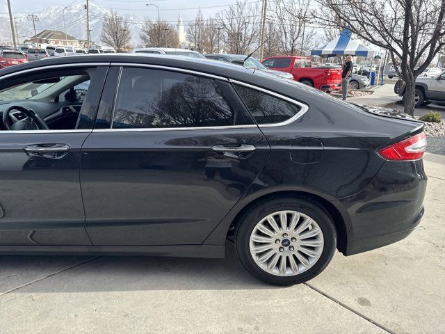 2015 Ford Fusion Hybrid SE