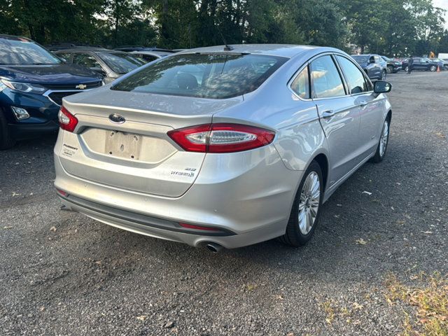 2015 Ford Fusion Hybrid SE