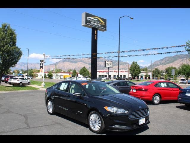 2015 Ford Fusion Hybrid SE