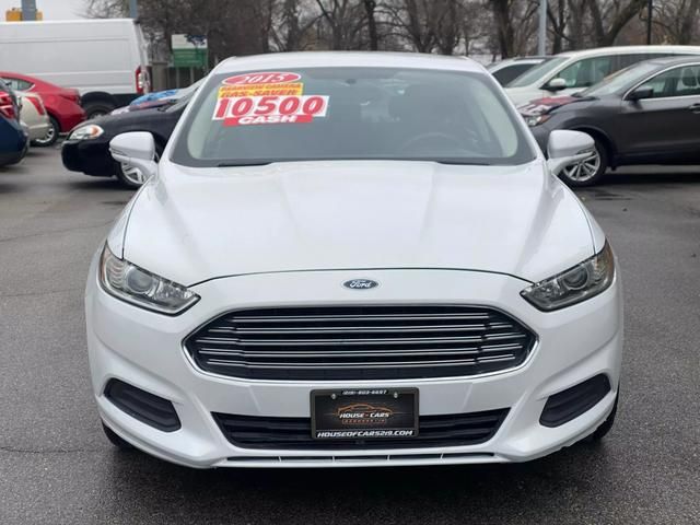 2015 Ford Fusion SE