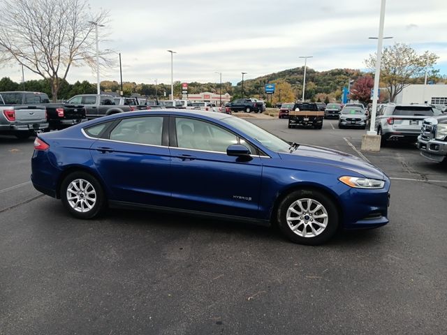 2015 Ford Fusion Hybrid S