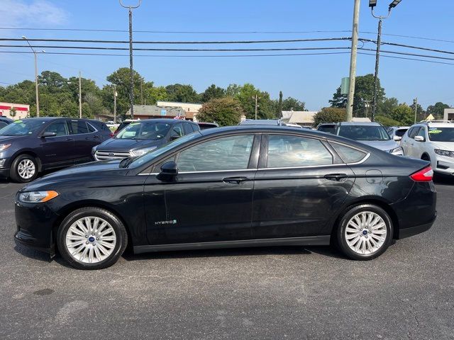 2015 Ford Fusion Hybrid S