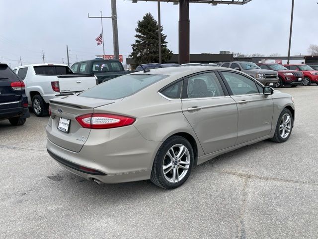 2015 Ford Fusion Hybrid SE