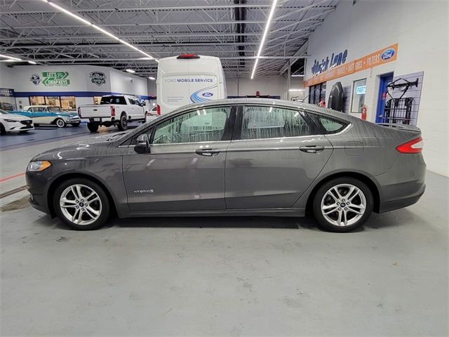 2015 Ford Fusion Hybrid SE