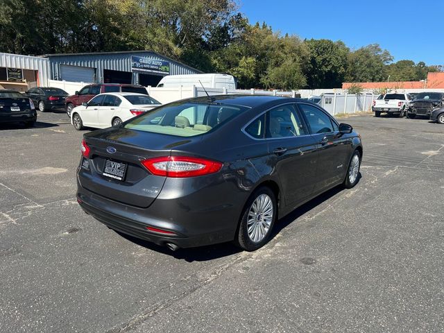 2015 Ford Fusion Hybrid SE