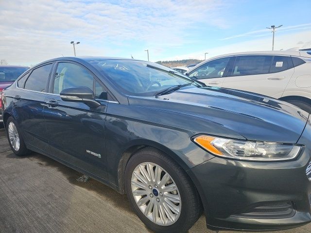 2015 Ford Fusion Hybrid SE