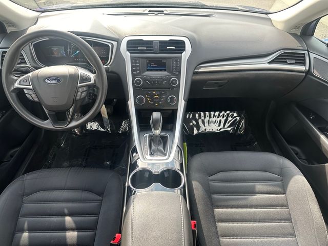 2015 Ford Fusion Hybrid SE