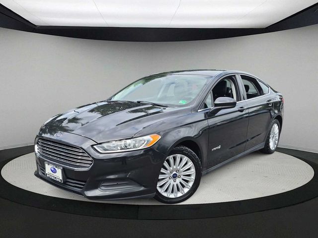 2015 Ford Fusion Hybrid S