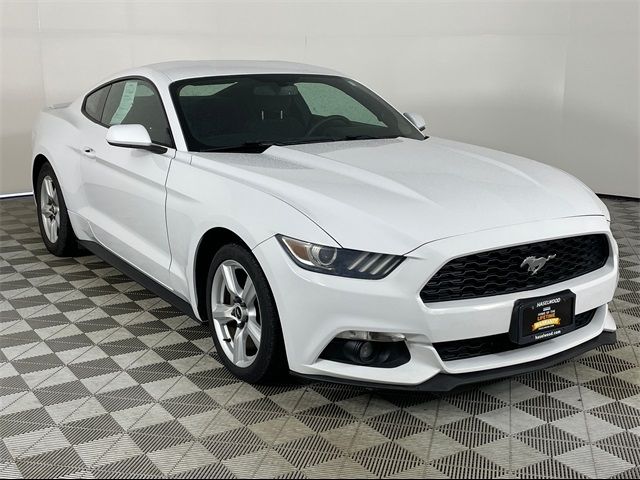 2015 Ford Mustang EcoBoost Premium