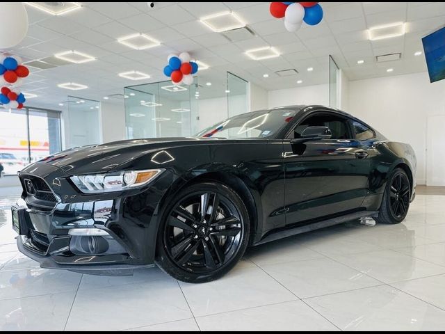 2015 Ford Mustang EcoBoost Premium