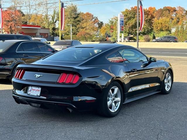 2015 Ford Mustang EcoBoost Premium