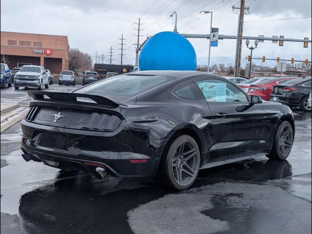 2015 Ford Mustang V6