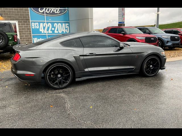 2015 Ford Mustang V6