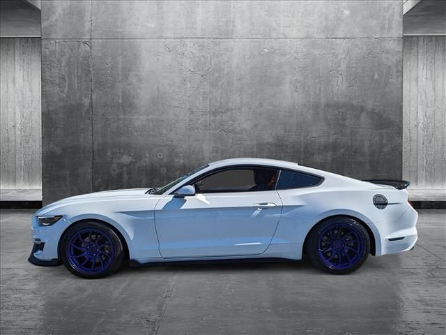 2015 Ford Mustang V6