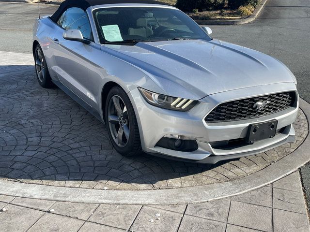 2015 Ford Mustang V6