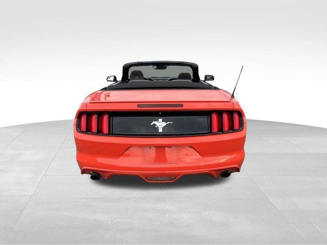 2015 Ford Mustang V6