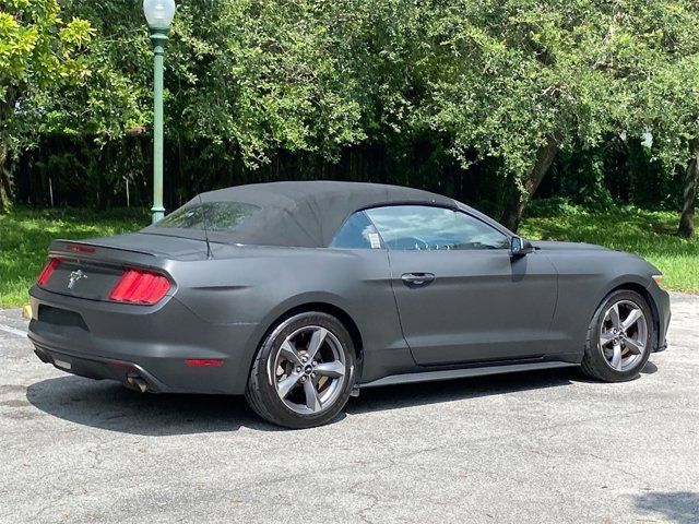 2015 Ford Mustang V6