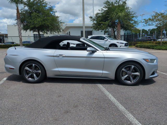 2015 Ford Mustang V6