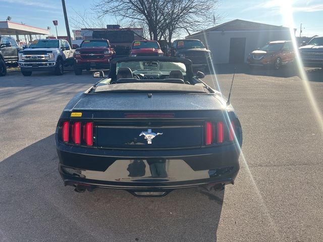 2015 Ford Mustang V6