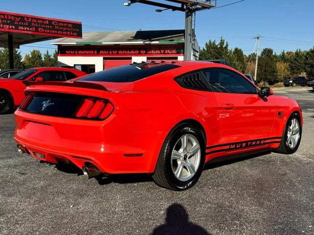 2015 Ford Mustang V6