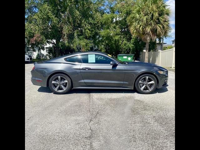 2015 Ford Mustang V6