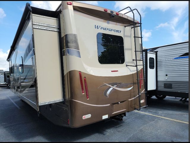 2015 Ford F-53 Motorhome