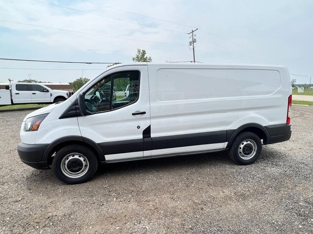 2015 Ford Transit Base