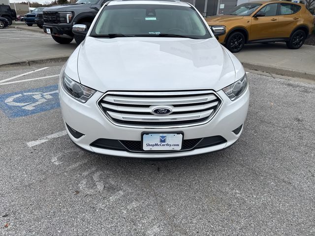 2015 Ford Taurus Limited