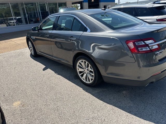 2015 Ford Taurus Limited