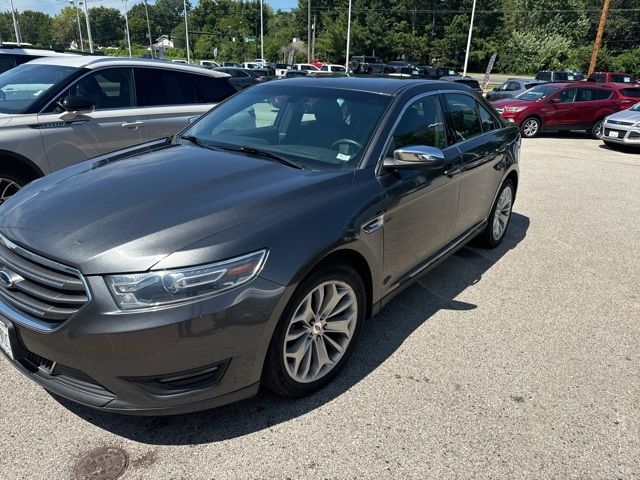 2015 Ford Taurus Limited