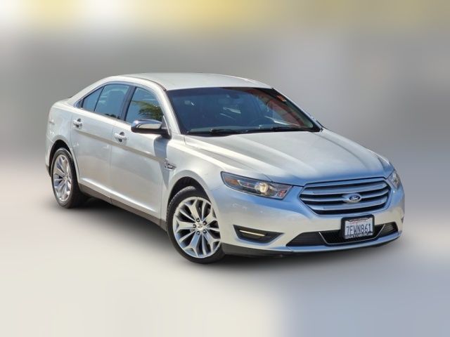 2015 Ford Taurus Limited