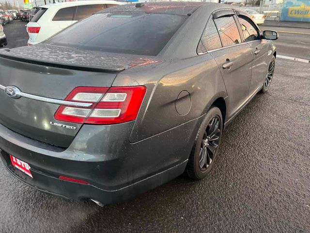 2015 Ford Taurus Limited