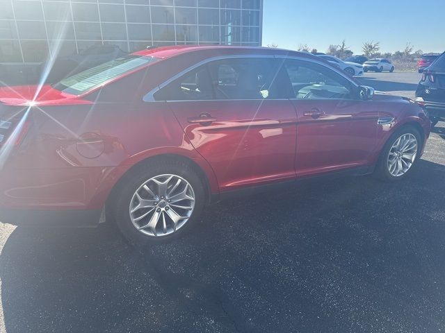 2015 Ford Taurus Limited