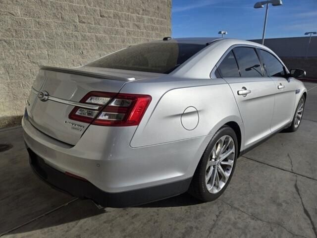 2015 Ford Taurus Limited