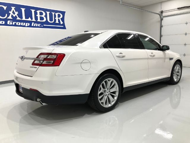 2015 Ford Taurus Limited